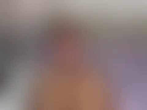 XXL Blackdildo dehnt meine enge P***y💦🫦