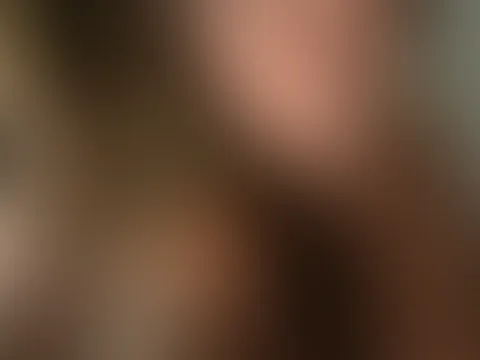 Ich liebe es, zu Hause nackt herumzulaufen, besonders bei dieser Hitze 😌