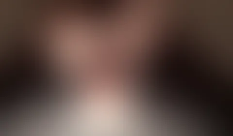 Langsames und intensives Doggy macht mich heiß und lässt seinen S*****z tropfen