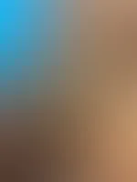Lässt du dich von meinem heißen Höschen ablenken, oder gehen deine Blicke direkt in Richtung meiner F***e? 😏🔥