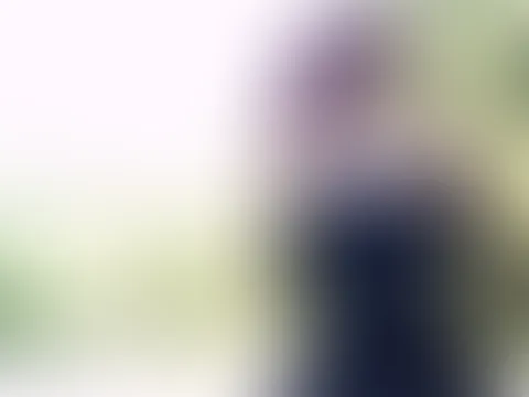 Verführung auf der Wiese du willst mehr dann schreib mir 💌