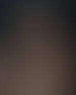 Hey Baby… lass mich deine ganz persönliche MILF sein.“ Nass. heiß. zum Anbeißen. Ich weiß genau, was du brauchst – und ich gebe dir genau das, wonach du dich sehnst. Videos, Bilder, Fantasien… alles,