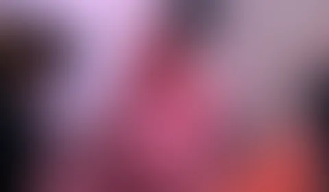 Blowjob and being pampered. I love to give a blowjob even more if my p***y gets pampered with a vibrator. You could have seen this show.