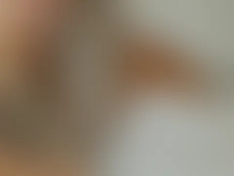 Nackt unter der Dusche .💦 Hast du Lust mich ordentlich einzuseifen ? 🥵 Hier ist noch ne Menge Platz für uns zwei . Gucke es dir an und genieße es 💋❤️