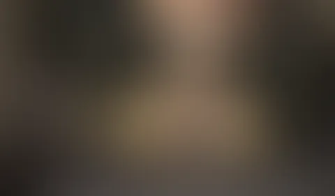 Kein Entkommen. Kein Safeword. Nur reine elektrische Lust.