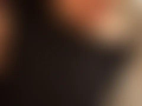 Heiße Lippen bei heißem Wetter 👄💄 Wer weiß etwas damit anzustellen? Gerne reinschreiben…