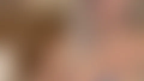 Ich halte es keine Minute mehr aus, schau zu wie ich es mir mit diesem Dildo besorge