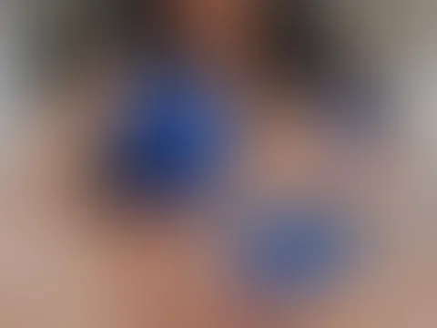 Heiß genug, um zu fesseln ... Unzensiert, natürlich, wie immer im Abobereich 🔥❤️‍🔥😜