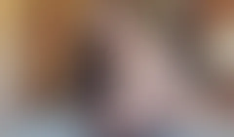 XXL Dildo F**k, Haarige P***y, Reiten, B****n, Dirty Talk
