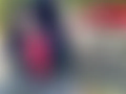 F**kbereit am Straßenrand - Spontaner Quickie endet mit fetten C*****t