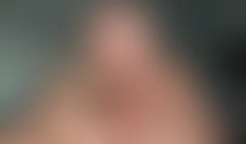 Bis zu den Eiern! 69 Deepthroat + Throatpie :) Eine perfekte Position, um ihn komplett leer zu machen und das Ganze mit einem Throatpie zu krönen! :P