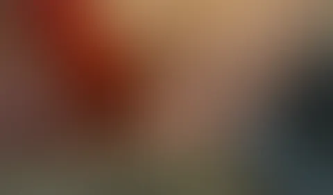 Ich schiebe mir meinen Roten fetten Dildo rein😩
