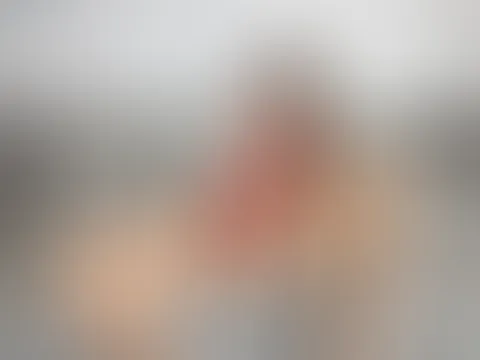 Was hab ich wohl in diesem heißen Outfit getrieben? Keine Sorge, die Auflösung hab ich in einem Video für dich festgehalten.😏🌶️