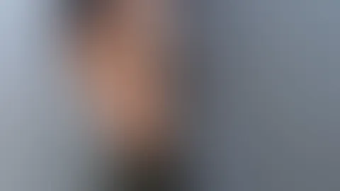 Ziehst du mir den Rock hoch oder drehst du mich gleich um? 👅