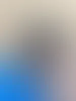 Da es noch etwas zu kühl ist müssteedas Strickkleid hrr