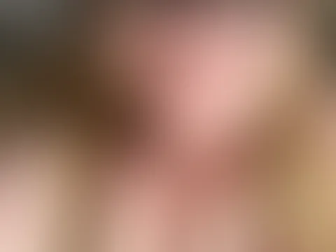 Genießt du die Hitze oder flüchtest du nach drin?🥵💦