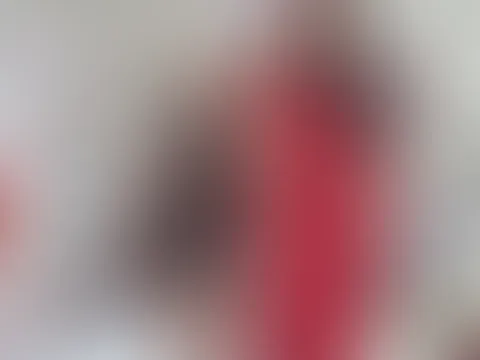 Luciana und Rosella reißen einer Sklavin den A***h auf! Teil 3
