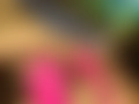 Heilig Abend Schicht bis 14 Uhr. Zwischen Büroarbeit und kassieren will ich nass werden. Lass uns noch Spaß haben in der Chaos Einkaufswelt. 🤤💦🔥