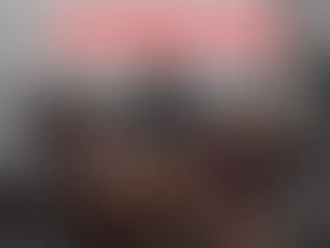 Mein PERVERSER Stiefvater benutzt mich vor der Kamera!