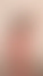 Du bist bei mir, ich bin so vor dir. Du siehst, dass ich gef**kt werden will… ziehst du mein Slip aus oder ziehst du ihn nur zur Seite? 😏
