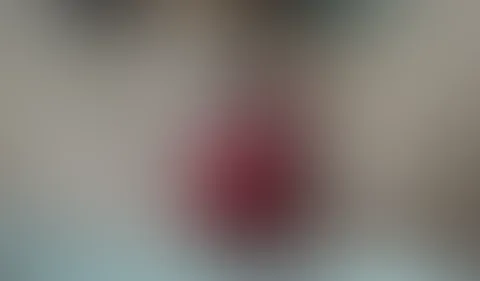 Shaking orgasmus und starke s****t durch spiel mit geilen Toy