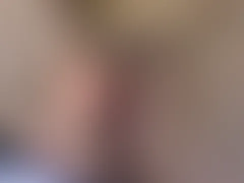 Ich liebe es, meine P***y outdoor zu wixxen! Schau dir an wie creamy sie ist! Für Abonnenten kostenlos!🔥
