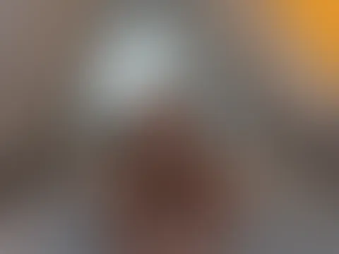 DU BIST MEIN CUCKOLD!!! Schau genau zu, wie ich gef**kt werde!