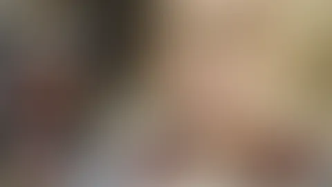 **Ohne Gummi!!! Malle-Bierkönig-F**k! Fahrstuhl fummeln, Bett Doggy und C******e!**