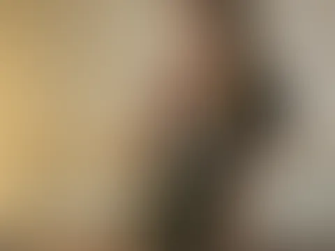 Lass mich gerne deine geile Polizistin sein