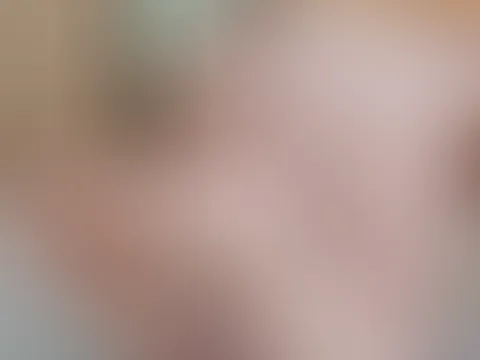Pathetic how easily your focus disappears the second a pair of bare soles is placed in front of you. No conversation needed. No encouragement needed. You’re already staring exactly where I want you. U