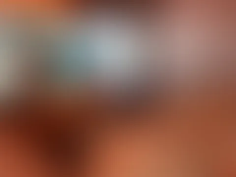 Hinterlass einen Kommentar, wenn dir der Fernseher zuerst aufgefallen ist. 😉