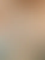 Weiß 🤍 aber nicht unschuldig 🖤