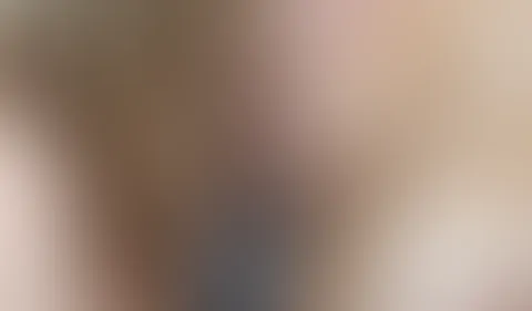 Bei Dildospielen Lina Mila mit meiner F**kmaschine überrascht!