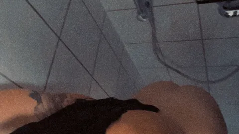 A quick peek inside the shower