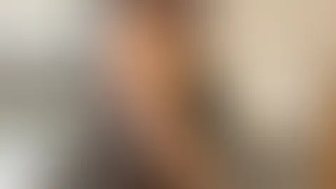 Magst du es wenn du mit mir machen könntest was du willst? Eine Devote schüchterne Frau :P