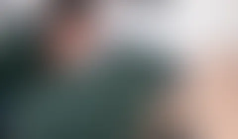 tollpatschige Sekretärin auf Arbeit vom Chef gef**kt