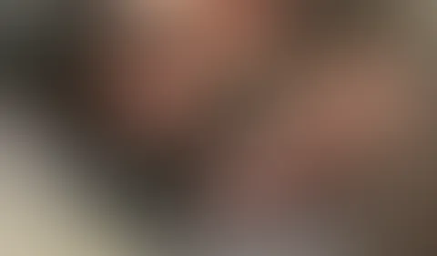 Das Loch mit langer Analkette gefüllt