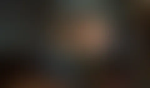 Die Arschf***e des Monats hat er es geschafft ?