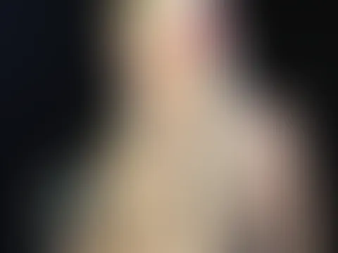 🚨🔥VOLL DANEBEN -🎥 LIVE STRIP AUF DEM ROTEN TEPPICH 🍑🍒🤭
