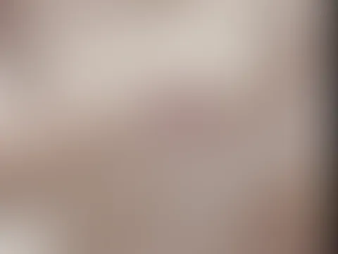 In der Badewanne mit Titten spielen