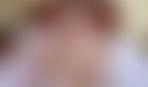 Teennie kriegt Orgasmus und wird hardcore kaputt gef**kt!!!
