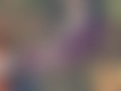 Ein erster Blick, ein kleines Versprechen und genug Fantasie für den Rest. Ich mag Aufmerksamkeit, Respekt und Männer, die wissen, wie man sich bemerkbar macht. ✨