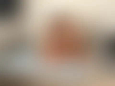 1 blanker S*****z für 2 gierige F***en! TV-Abend mit Sirena eskaliert!