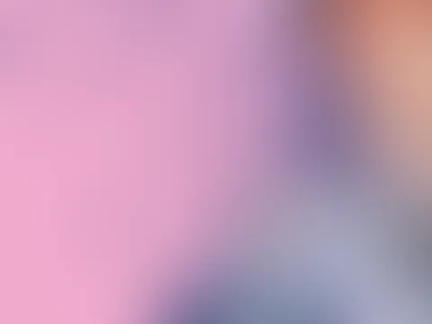 Wer hätte gedacht, dass ich sowas noch auf meinem Handy habe… Lust, es zu sehen? Dann meld dich bei mir, ich schick’s dir privat.🍆👅💦