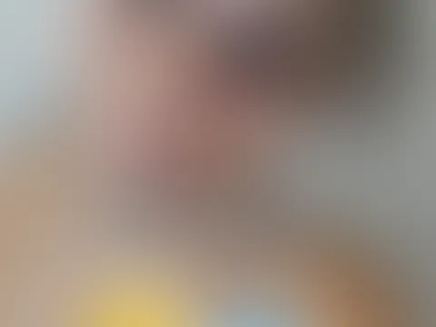 LASS LAUFEN 🔞😏💦 Bein entlang p**sen😇