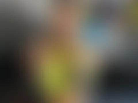 Kann ich mich trocken draufsetzen? MEGA SQUIRTING + WIXE in der FRESSE! LATEXl