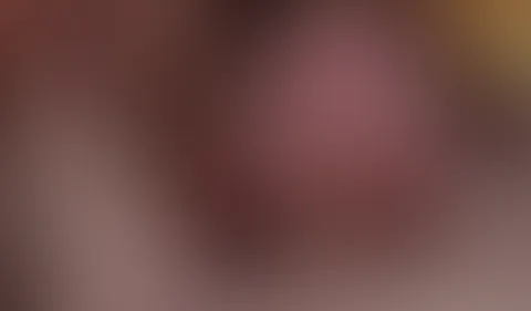 OMG! Mein allererster Footjob am echten, prallen S*****z