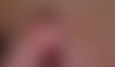 lass mich auf deinem Gesicht sitzen