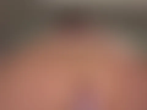 Es Zeit zu essen 😋 aber hab da etwas anderes vorbereitet 🍑👅… kleiner Vorgeschmack was dich in meinem neuen Video erwartet 😇.. nächstes mal dein S*****z ?! 😋😇💋