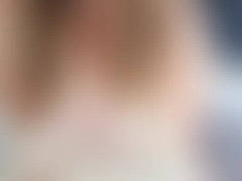 Ich wollte DANKE sagen!✨️ Danke, für dieses verrückte Jahr 2025.🥰 Wenn man mir Ende 2024 gesagt hätte wie 2025 mit Fanseven wird hätte ich das niemals geglaubt! Danke für jede Nachricht und jedes Liv